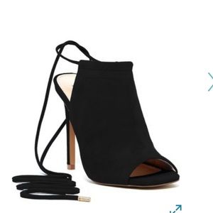 Steve Madden Streets open toe heels, sz. 8